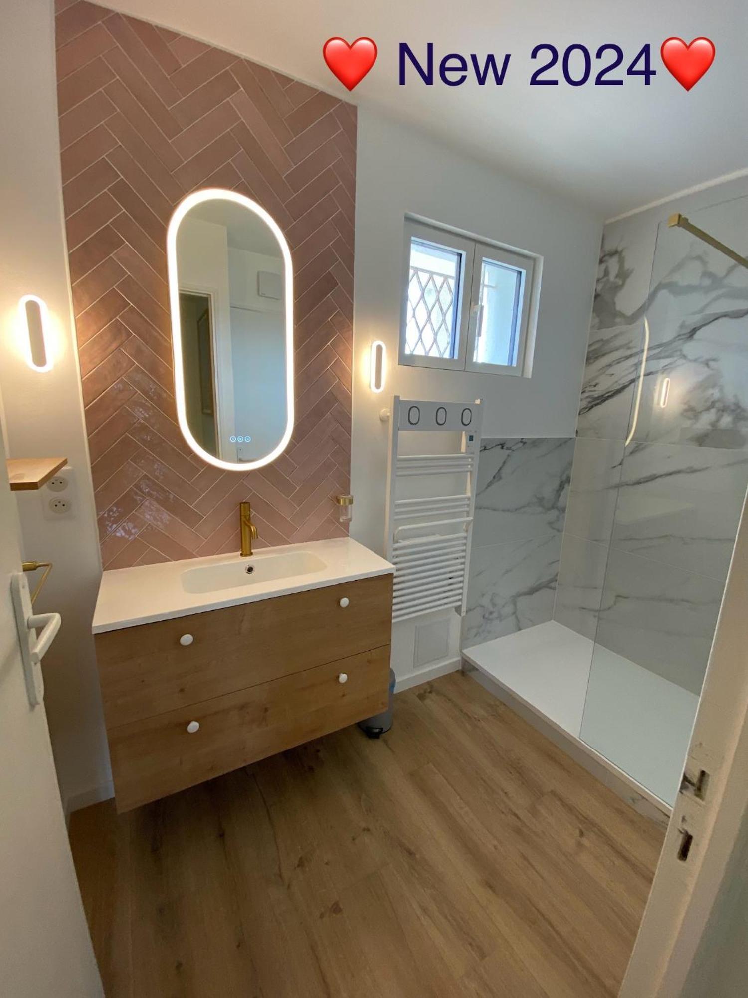Mer & Relax - Parking - Wifi - Terrasse - Mer Saint-Cyr-sur-Mer Luaran gambar